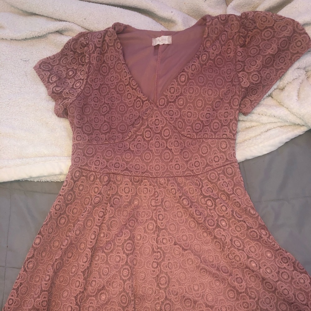 women’s pink dress